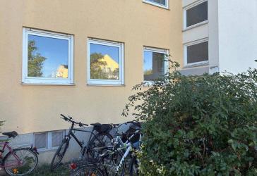Helle 3-Zimmer-Wohnung Hochparterre mit Gartenanteil in Germering