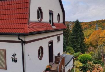Doppelhaushälfte in Waldnähe am Stadtrand von Aue