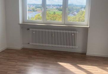 Helle 3-Zimmer-Wohnung mit weitläufiger Aussicht