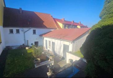 Reihenmittelhaus mit Nebengelass unweit vom Geiseltalsee