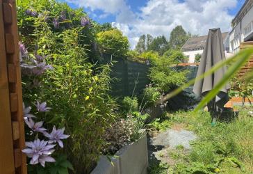 **FINANZIEREN WIE FRÜHER!!! EBENERDIGE ERDGESCHOSSWOHNUNG MIT BODENTIEFER DUSCHE, GARTEN UND TIEFGARAGE**