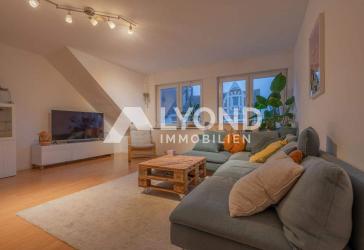 Geräumige Dachgeschosswohnung mit Sonnenbalkon im Herzen von Hamm!