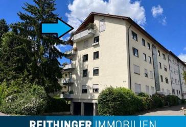 Außergewöhnliche 4,5 Zimmer-DG-Wohnung mit Lift, Garage & Blick auf den Hohentwiel