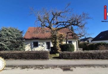 Ein Fertighaus in bevorzugter Lage! Geräumiges Familienhaus in Nufringen