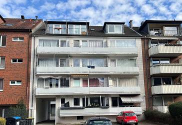 Zentrale und ruhig in Wandsbek mit PKW Stellplatz von privat