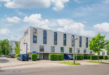 Stralau. Stadthaus. Spreeblick