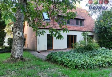 Wohnen, wo der Wald beginnt - Behagliches Wohnhaus in naturnaher Lage!