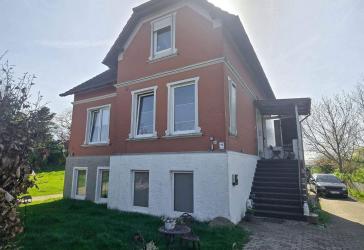Charmante Altbauvilla mit separatem Baugrundstück, vermietet