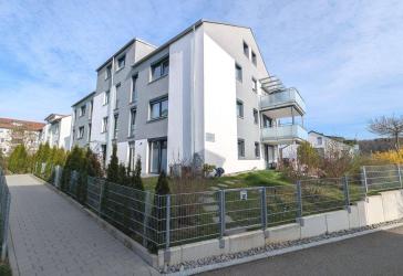 Moderne 4-Zimmer-Eigentumswohnung in Stadtrandlage