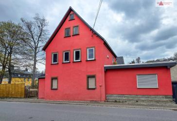 Kauf günstiger als Miete - Einfamilienhaus zentraler Lage von Raschau