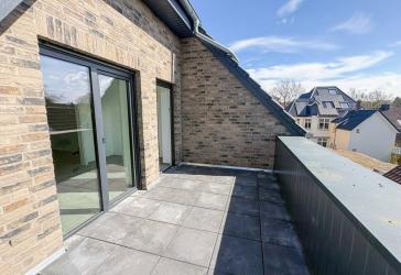 WG ZIMMER! Neues Kapitel, neues Zuhause - Wohnung mit Loggia im Neubau sucht Bewohner!