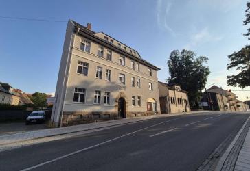Ansprechendes Anlageobjekt in zentraler Stadtlage - Wohn- und Geschäftshaus mit 12 Einheiten