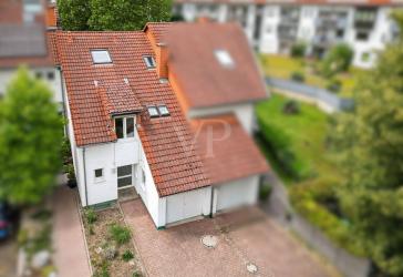 Gepflegtes Reihenhaus mit großzügigem Platzangebot in begehrter Wohnlage von Bruchsal