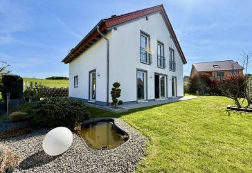 +++ Einfamilienhaus in Feldrandlage +++