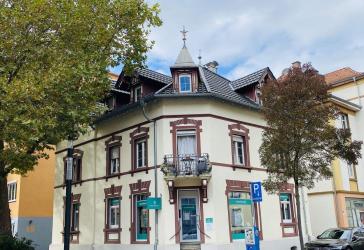 Altes Neu aufleben lassen! Liebevoll renoviertes Wohn- und Geschäftshaus in der Innenstadt von Singen!