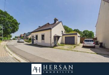 Renoviertes Einfamilienhaus mit Wintergarten und Balkon in dörflichen Umgebung - Linnich Kofferen!