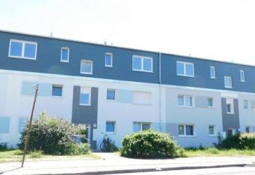 Sonnige 2-Zi.-Whg. mit Balkon und EBK