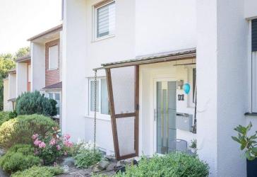 Gemütliches RMH mit Kellerbar als Raumwunder mit Garten Garage in Lüdenscheid - Wehberg auf Erbpachtgrundstück!