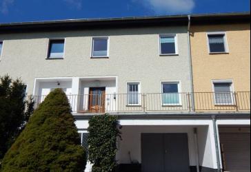 NEU: Reihenmittelhaus in zentraler Stadtlage von Strausberg