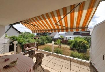 Immobilien-Richter: Sonnige Doppelhaushälfte in ruhiger und familienfreundlicher Lage.
