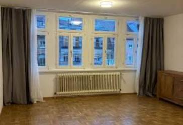 Schöne, helle 1-Zimmer-Wohnung in zentraler Lage direkt am Marienplatz