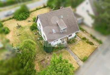Platz für Neues? oder doch sanieren? Entscheiden Sie selbst.