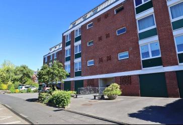Geräumige 4-Zimmer-Wohnung in ruhiger Lage von Ratingen-Lintorf