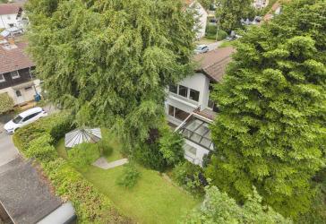 Großzügiges Wohnen auf über 280 m² Gesamtfläche - 611 m² Grundstück in begehrter Lage