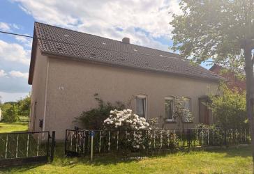 Raus aus der Stadt - rein ins Familienglück mit Garten, viel Freiheit und zusätzlichen Agrarflächen