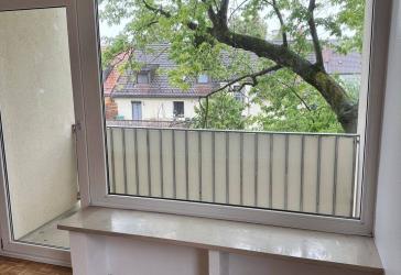 3 Zimmer Wohnung als WG oder Eigennutzer mit Potenzial- sehr ruhig und hell mit 2 Balkone