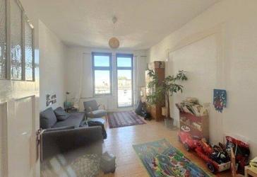 Großzügie 4 Zimmerwohnung mit Balkon | Linden !