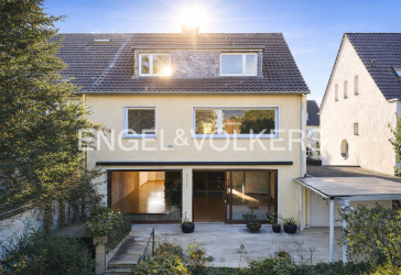 Hilden Bestlage - Großzügiges Familienhaus mit Garten, vielseitig nutzbar