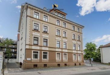 Ihr neues Zuhause im Stuttgarter Westen: Stilvolle 5-Zimmer-Altbauwohnung