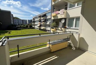 Helles 3-Zimmer-Apartment mit 2 Schlafzimmern und Balkon!
