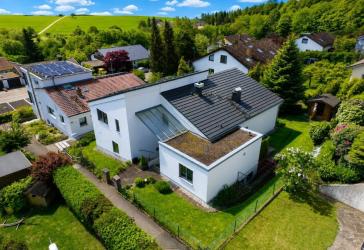 Attraktives Einfamilienhaus mit Einliegerwohnung am Neuen Roten Berg in Ulm-Söflingen