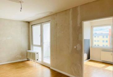Helle 2,5-Zimmer-Wohnung mit Balkon in ruhiger Berliner Lage - WE25
