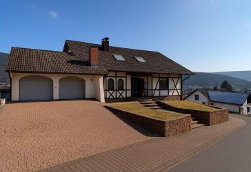 Vorschaubild Mehrfamilienhaus