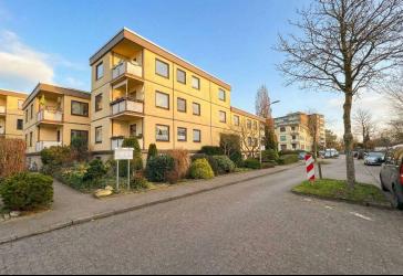 Käuferprovisionsfrei! Großzügige 3- Zimmer-Eigentumswohnung in zentraler Altstadtnähe