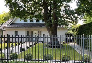 Vorschaubild Villa