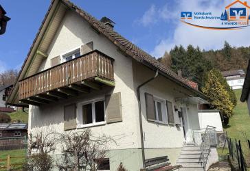 Charmantes Einfamilienhaus mit Potenzial