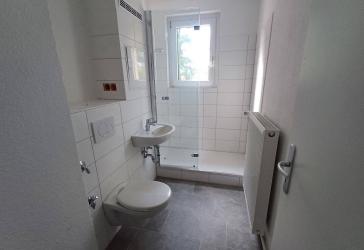 Die perfekte Wohnung gefunden... neu sanierte Erdgeschosswohnung mit Dusche - EG rechts