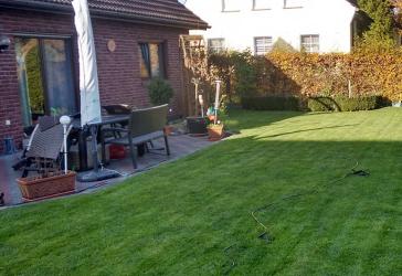 Geräumiges Zweifamilienhaus mit großem Garten und Doppelgarage in Werl COURTAGE-FREI