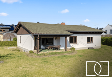 Traumhaftes Eckgrundstück! Barrierearmer Bungalow mit Keller in ruhiger Lage