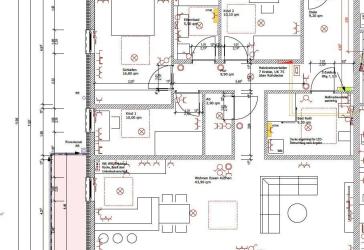 Attraktive schöne große barierefreie 4 Zimmer Wohnung mit sehr großem Balkon