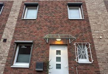 Sofort einziehen - ohne groß zu renovieren! Modernes KfW-70-Reihenhaus mit 3 Vollgeschossen, West-Garten & Top-Lage im Erlenhof