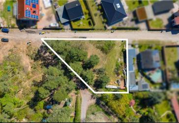 Idyllisches Eckgrundstück in Waldrandlage für ein Einfamilienhaus vor den Toren Berlins