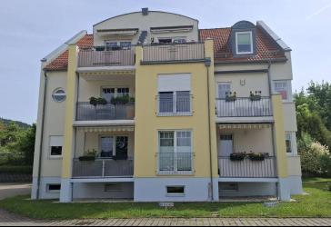 Anlageobjekt - zwei 2-Raum Eigentumswohnungen im Erd- und Dachgeschoß eines Stadthauses
