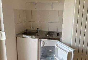 WG-Zimmer nähe FH sucht Nette Dame