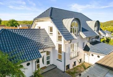 239 m² Familienhaus mit flexiblem Gartengeschoss - provisionsfrei