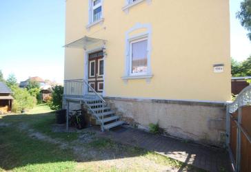 Charmantes Mehrfamilienhaus mit großzügigem Grundstück in Pößneck